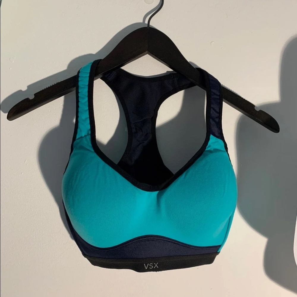Victoria Secret Sports bra